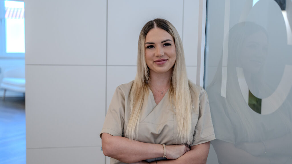 Valentina | Empfang, Social Media